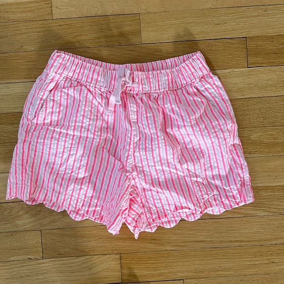 Girls Vineyard Vines Shorts - Picture 1 of 4
